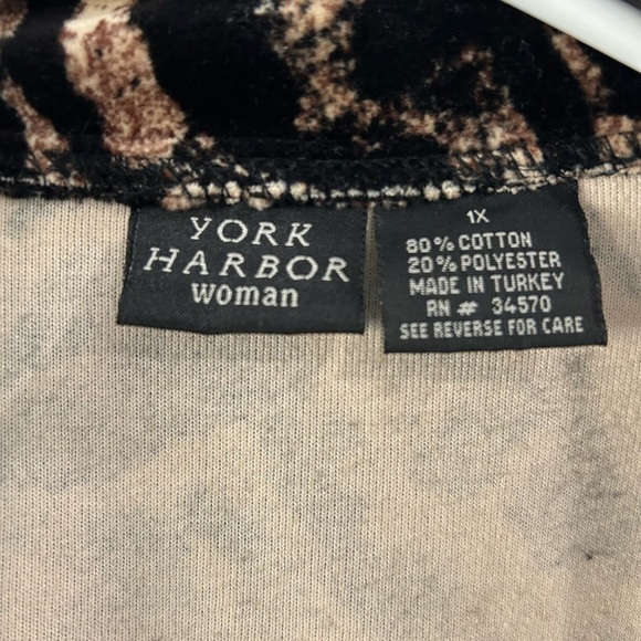 Women's Tiger Print Tunic Blouse Size 1X Animal Casual Mature Preppy Festive - Picture 6 of 6